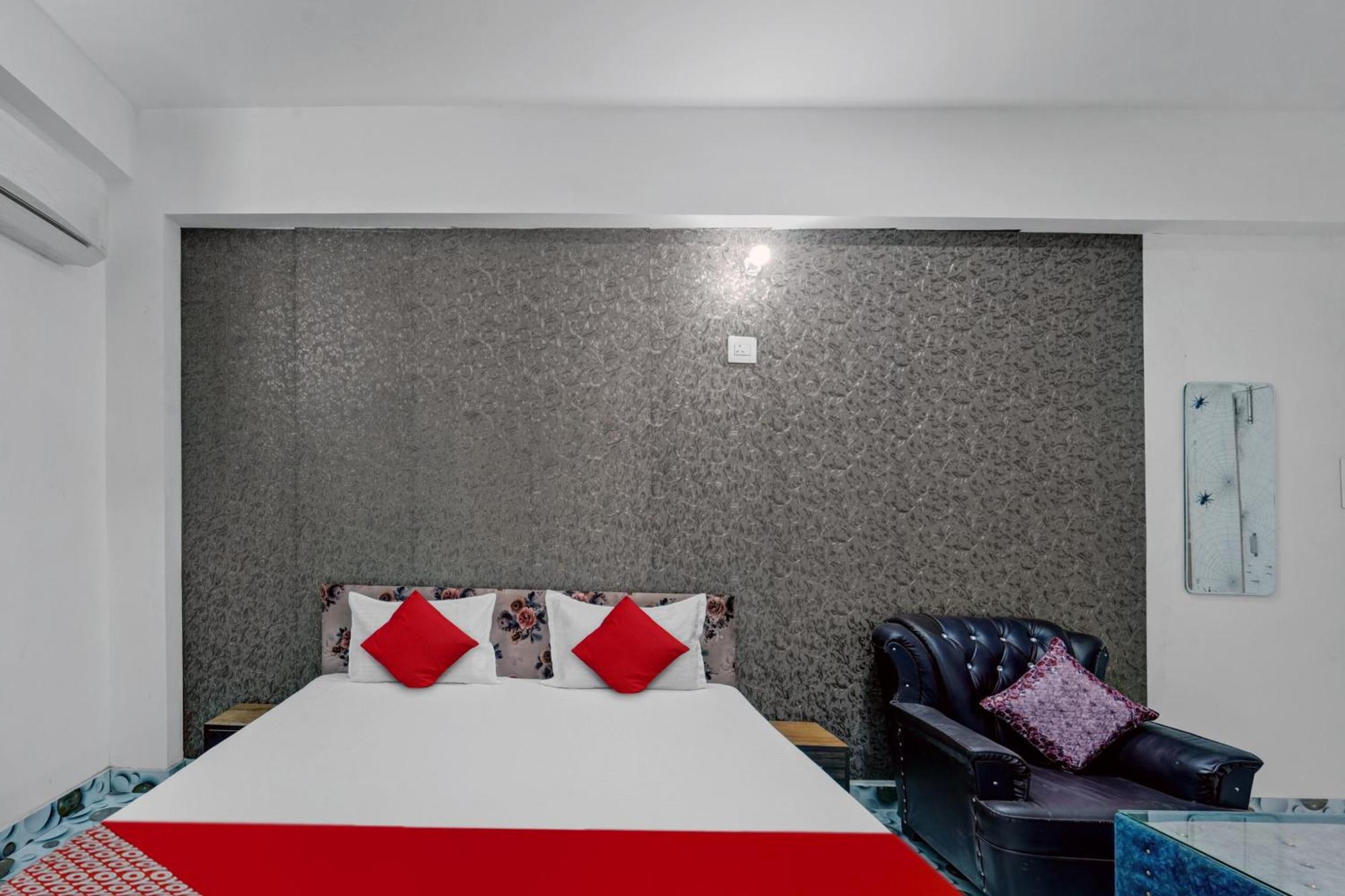 Hotel O Blue Gram Inn Патна Экстерьер фото